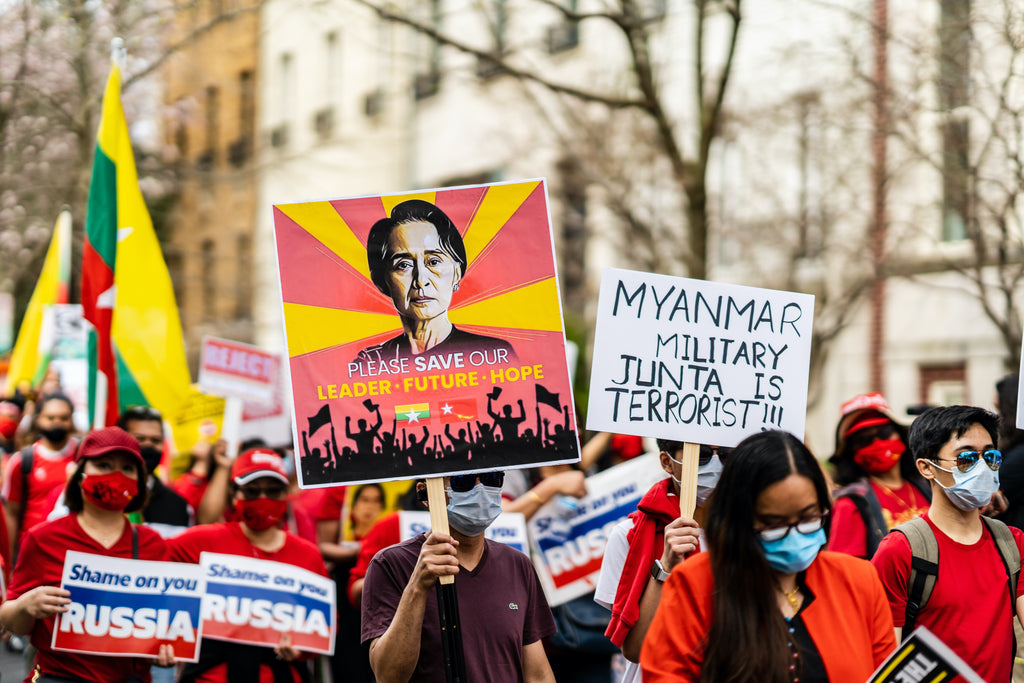 Birmanie : la diaspora en France redouble d’efforts pour soutenir la démocratie
